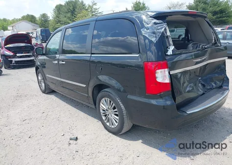 2016 Chrysler Town & Country Touring-L Anniversary Edition из США, поврежденный, VIN 2C4RC1CG9GR189163